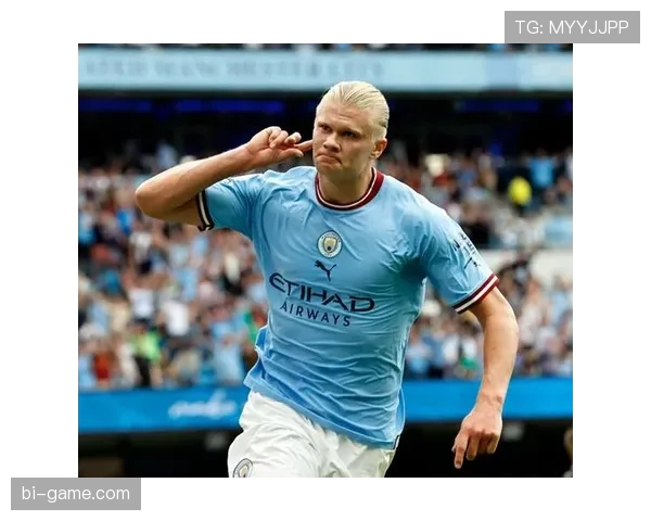 哈兰德凌晨加练引爆舆论：自律还是内卷？职业态度引足坛热议