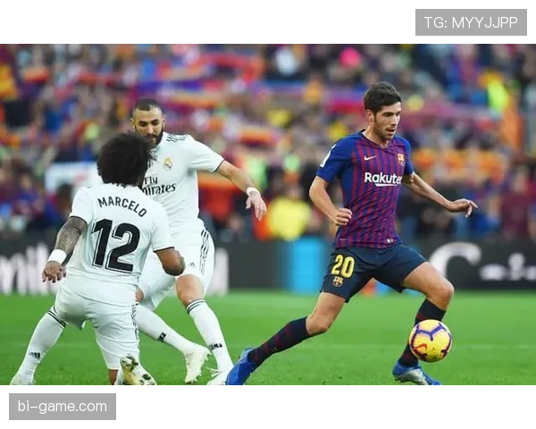 罗贝托攻防兼备，助力球队锁定关键胜利