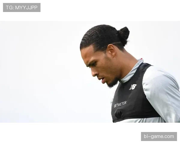 范戴克神级扑救闪耀曼城对决，关键表现助球队力克强敌