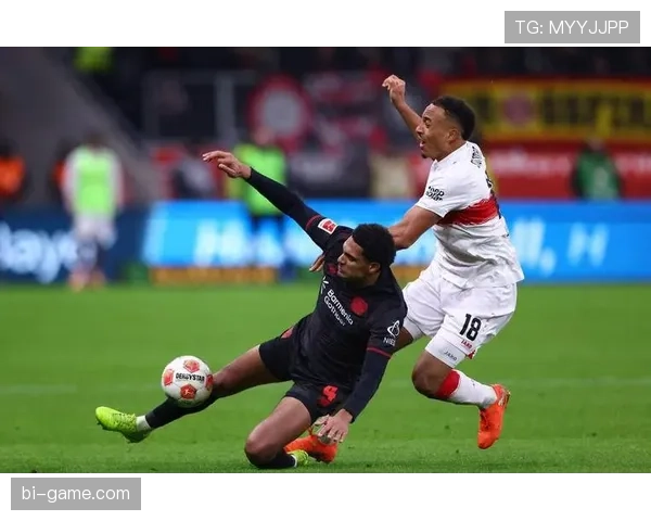 德甲锋线新星引爆转会市场，豪门竞相争夺加剧