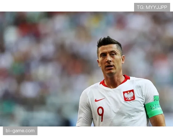 莱万多夫斯基关键比赛表现解析：强强对话是否具备决定性