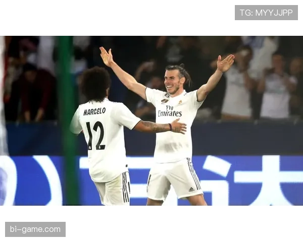 罗德里戈边锋与伪九号多位置战术价值解析 罗德里戈边锋与伪九号多位置战术价值解析