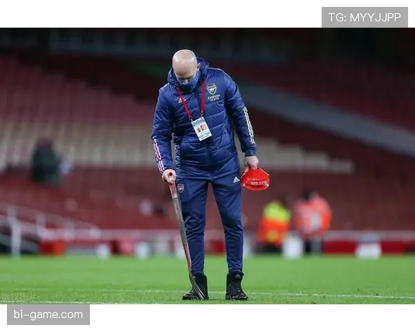 马丁无球跑动制造错位，高效得分改变替补席火力结构